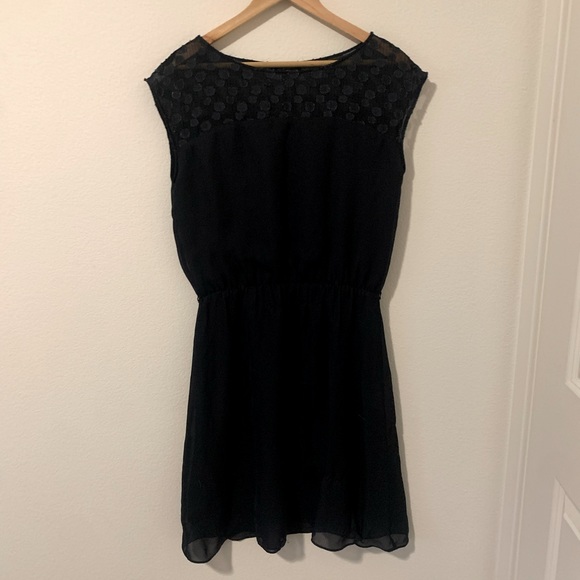 Banana Republic Dresses & Skirts - Blue Knee Length Dress with Circle Detail